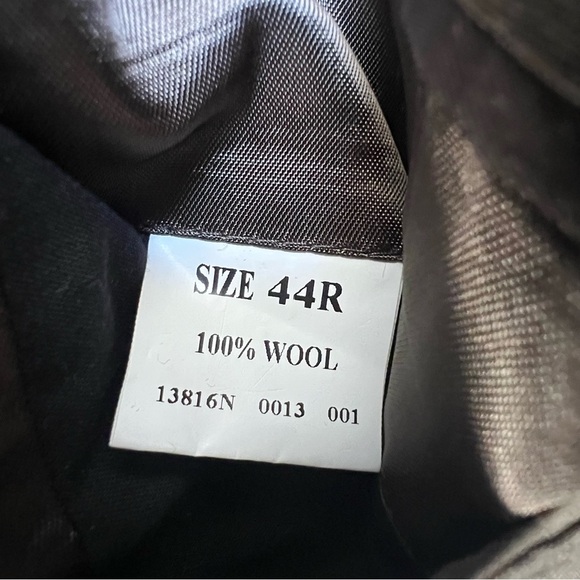 Jos A Bank 100%  Wool Sport Coat Jacket Two Button Prince Of Wales Check Men 44R - Picture 9 of 12